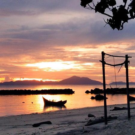 Pulau Weh Sabang Marifi Bed and Breakfast Paya Buitenkant foto