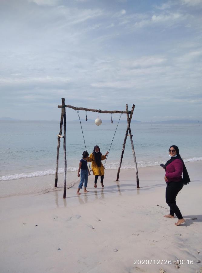 Pulau Weh Sabang Marifi Bed and Breakfast Paya Buitenkant foto